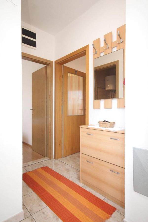 Apartments By The Sea Razanj, Rogoznica - 8361 Kültér fotó