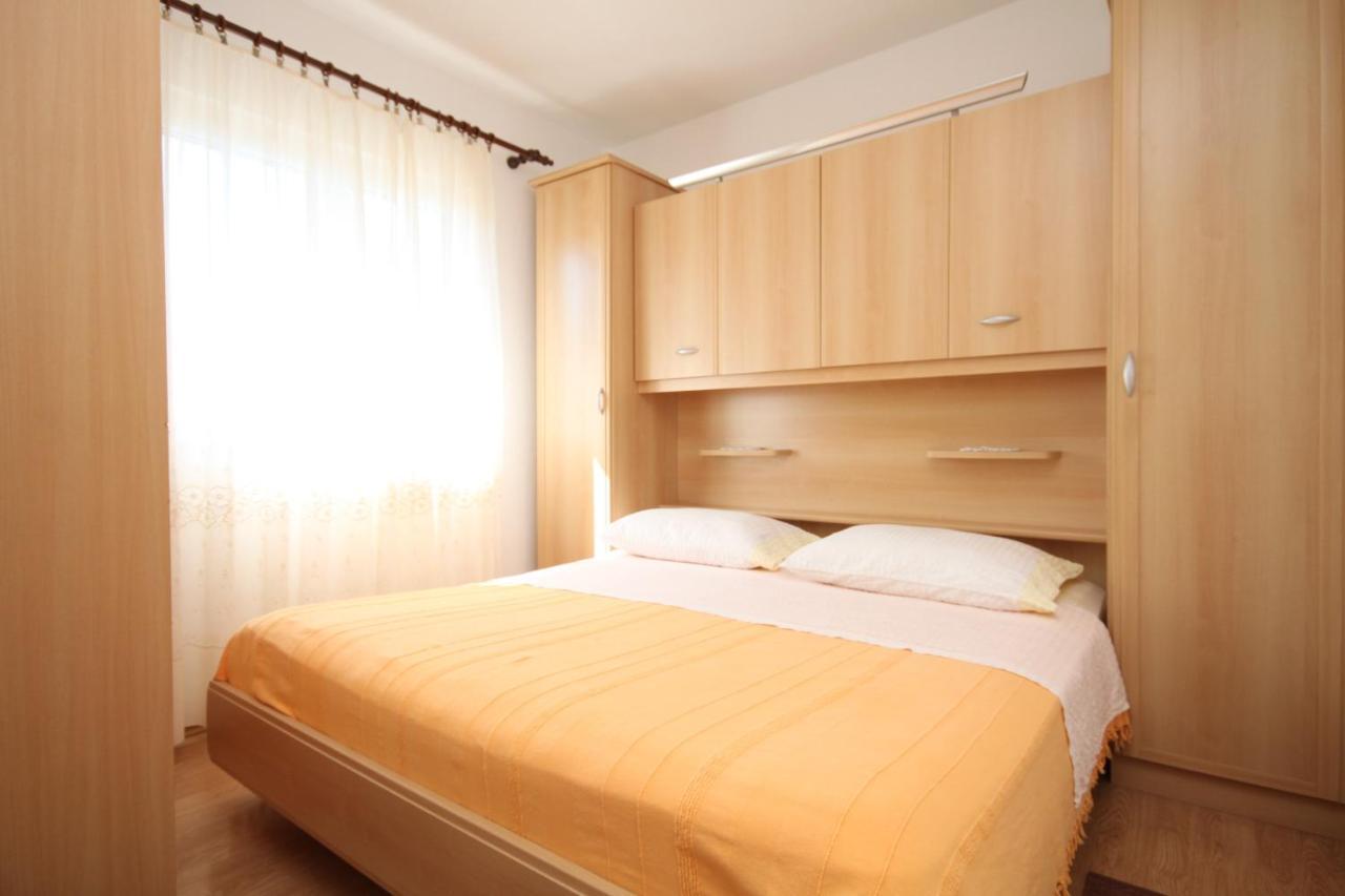 Apartments By The Sea Razanj, Rogoznica - 8361 Kültér fotó