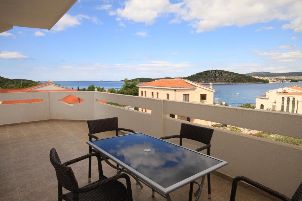 Apartments By The Sea Razanj, Rogoznica - 8361 Kültér fotó